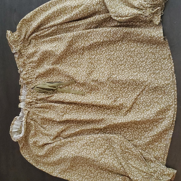 Carly Jean Los Angeles Tops - Carly Jean Los Angeles peasant top